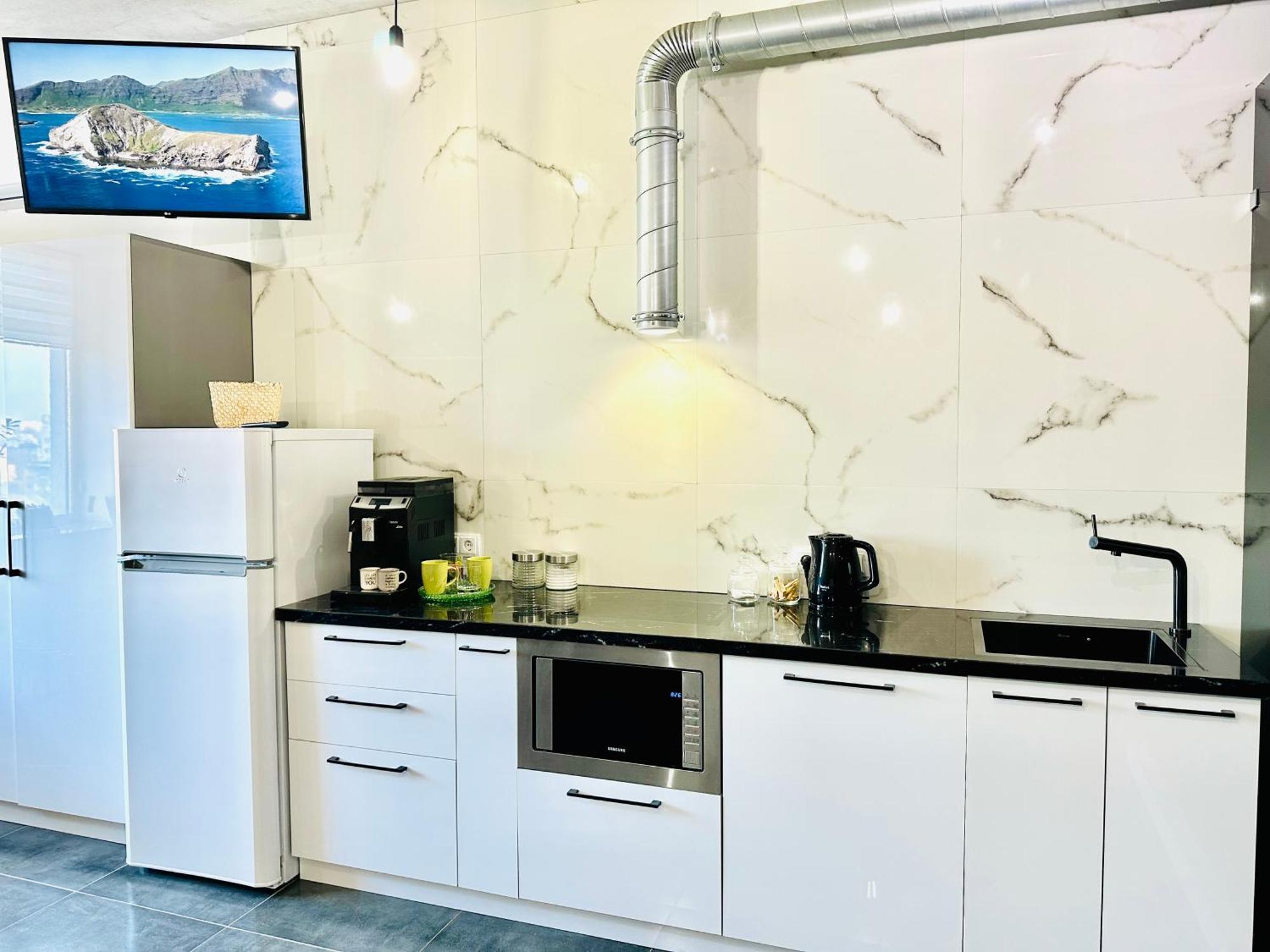 Comfortable Apartments With A Coffee Machine In The City Centre, Zlata Plaza Rivne Dış mekan fotoğraf